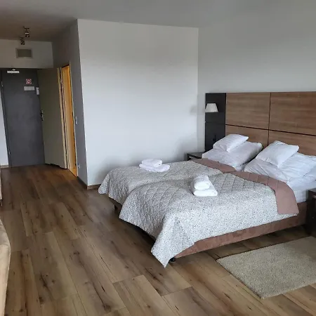 Apartament prywatny, w 4 -gwiazdkowym Hotelu Diva, balkon, 300m do morza, do dworca PKP pieszo 10 minut, darmowe WiFi w apartamencie, dodatkowo płatne - Parking, SPA, Siłownia, Squash-2